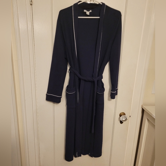Amazon Essentials Women's Navy Blue Robe - Picture 2 of 4
